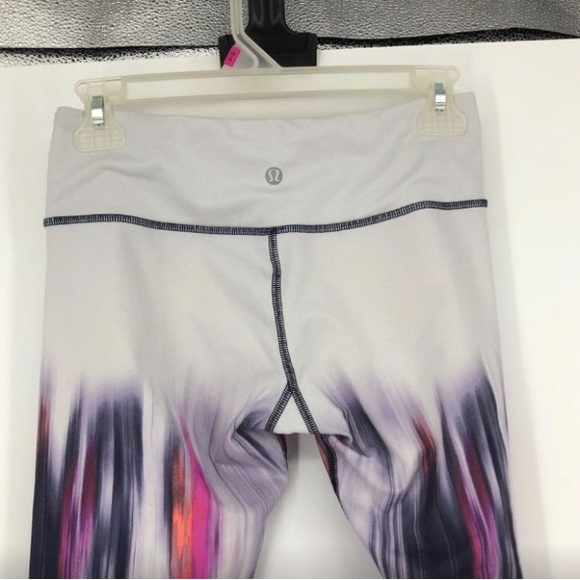 Lululemon Wunder Under crop leggings in RARE indigo mirage print size 6 - Picture 3 of 8